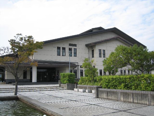 江島総合スポーツ公園（TEL:059-387-6006）